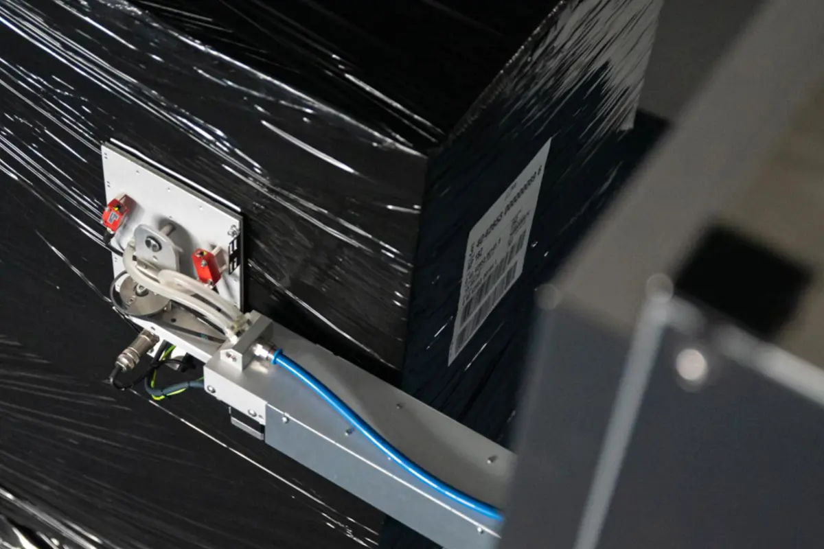 Legi-Air AP182 Palettenetikettierung (c) Bluhm Systeme