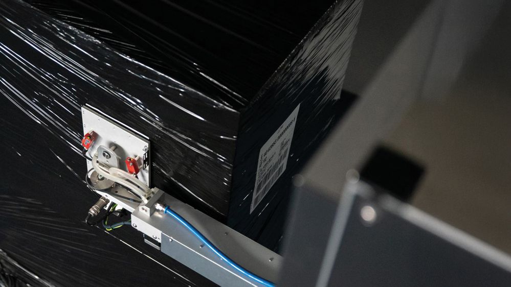 Legi-Air 182 etichetta pallet su 2 lati su imballaggi in pellicola