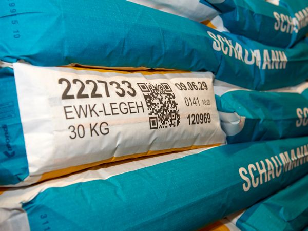 Sacchi di carta marcati con stampante a getto d’inchiostro Markoprint integra PP 108