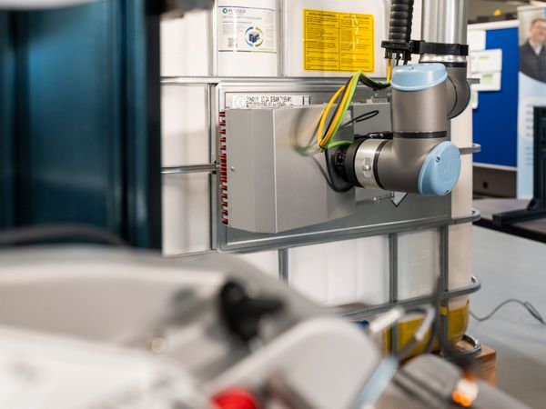 Legi-Air 4050B-R etichettatura con robot 4