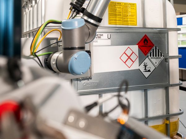 Legi-Air 4050B-R etichettatura con robot 5