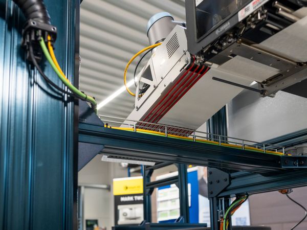 Legi-Air 4050B-R etichettatura con robot 8