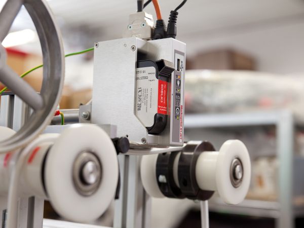 Con fune elastica stampata con stampante a getto d’inchiostro Markoprint X1JET HP Standard