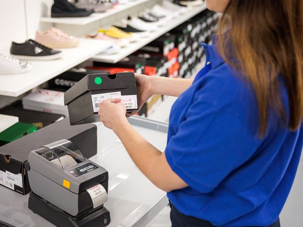 Stampante Zebra ZD411 per l’etichettatura dei prodotti vendita al dettaglio