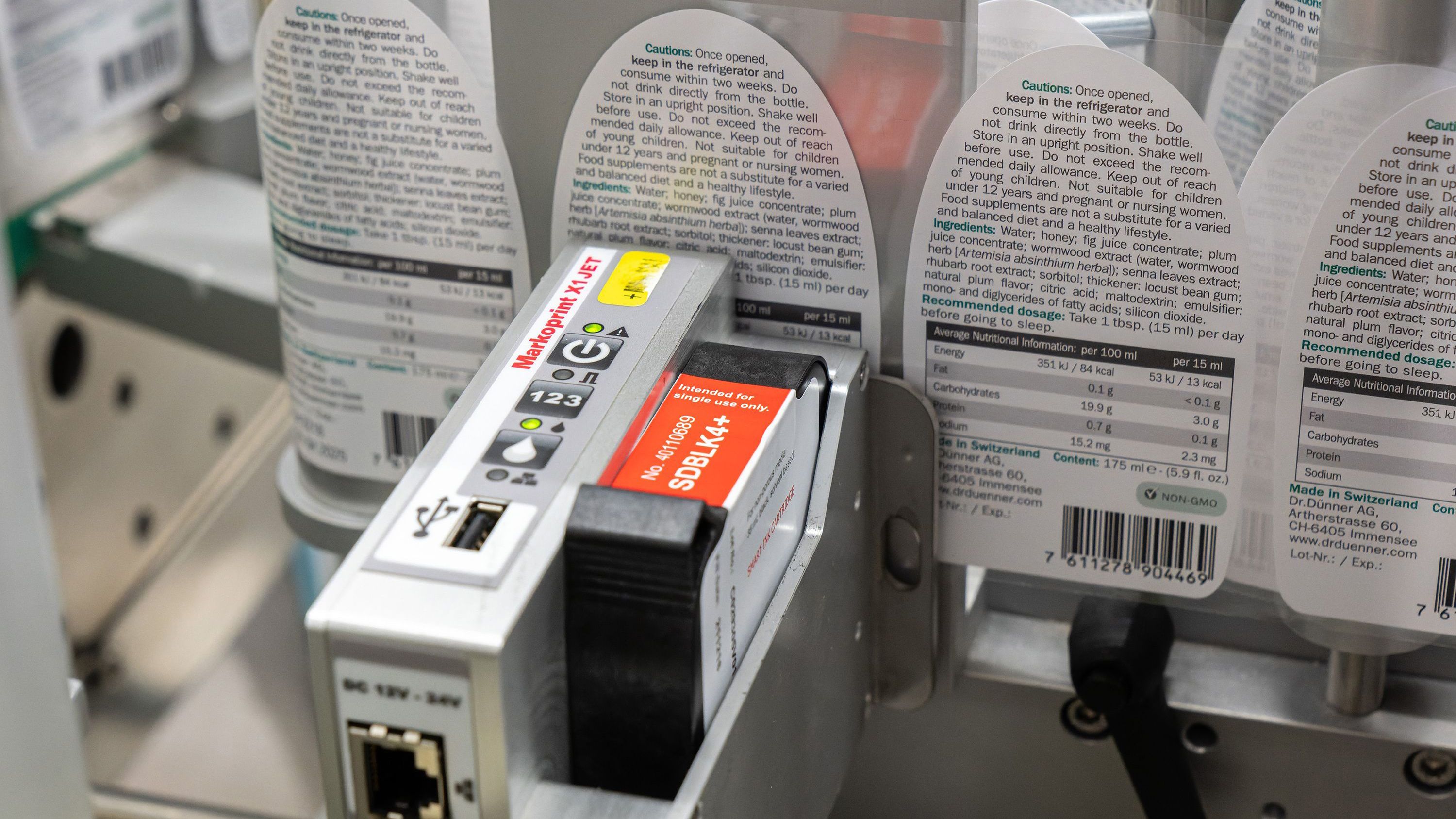 Con etichetta stampata con stampante a getto d’inchiostro Markoprint X1JET HP Standard