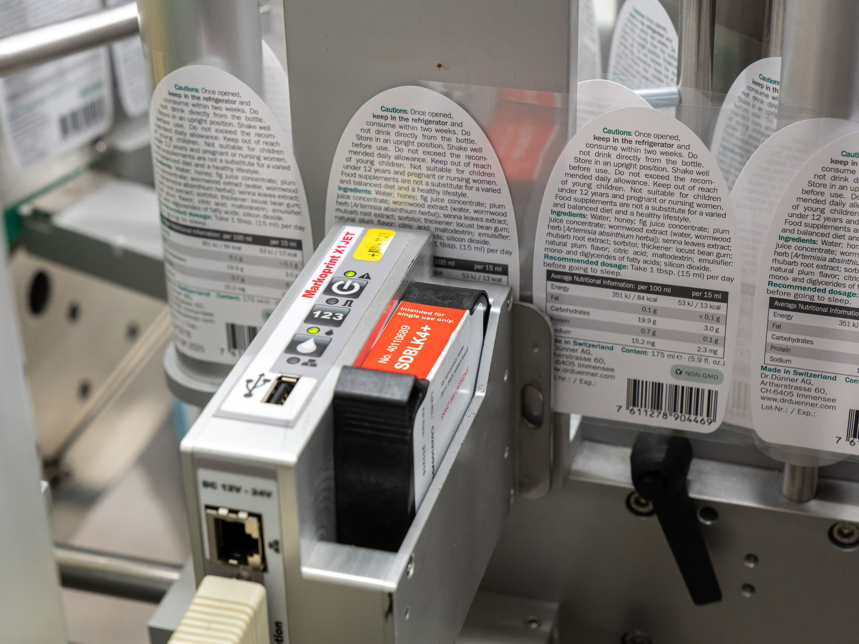 Con etichetta stampata con stampante a getto d’inchiostro Markoprint X1JET HP Standard