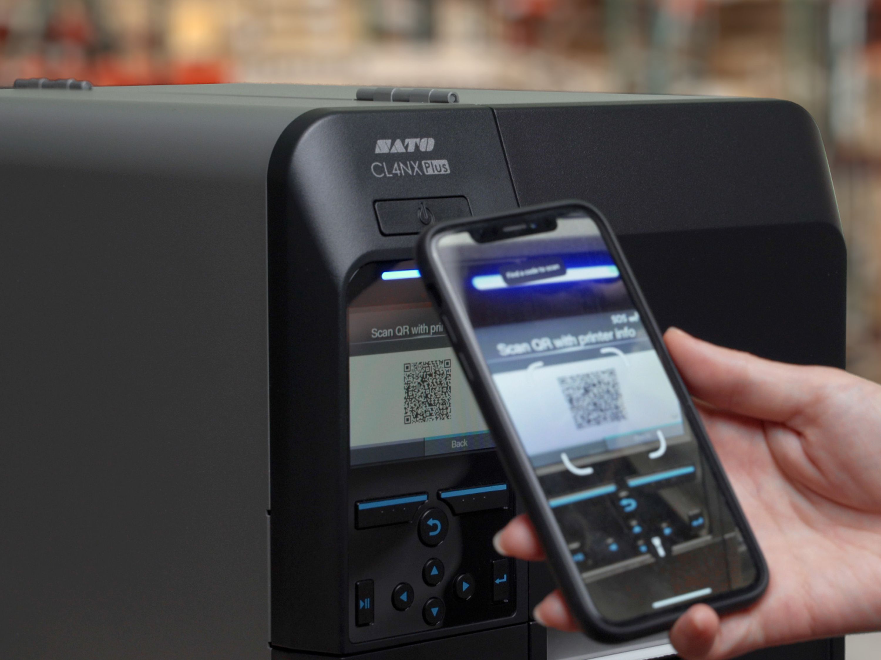 Sato CL4NX Plus Stampante per etichette collegato a Smartphone
